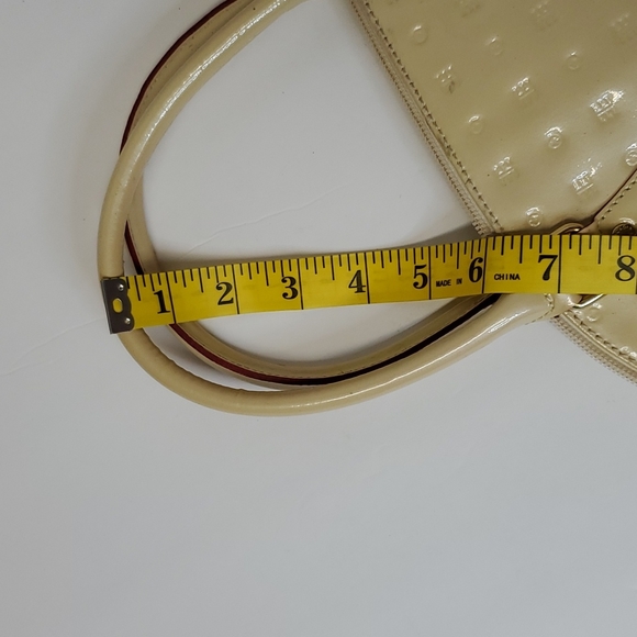 Beige Arcadia Genuine Patent Leather Shoulder Crossbody  Bag Top Zip - Picture 7 of 8